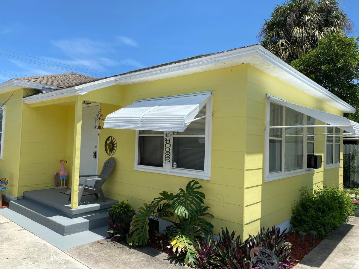 Palm Beach Retreat: Beachside Comfort with Outdoor Oasis Lake Worth Beach Exterior photo